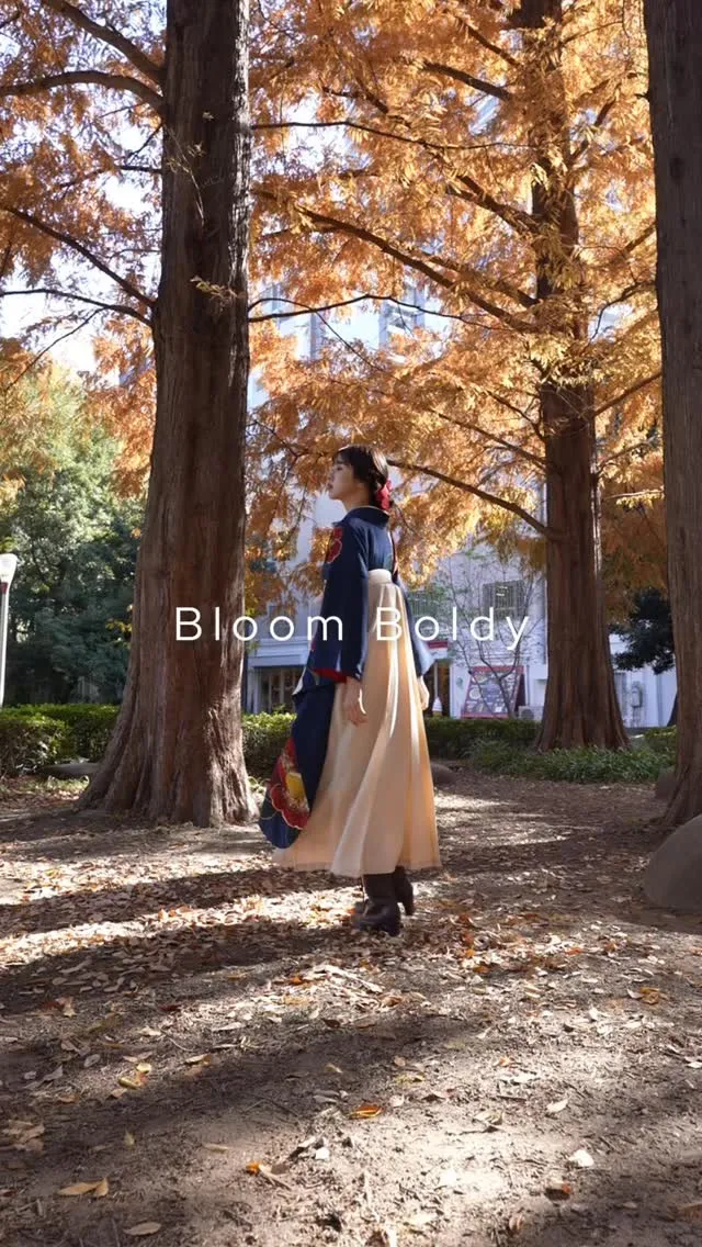 「私らしい美しさを引き立てる、上質袴。